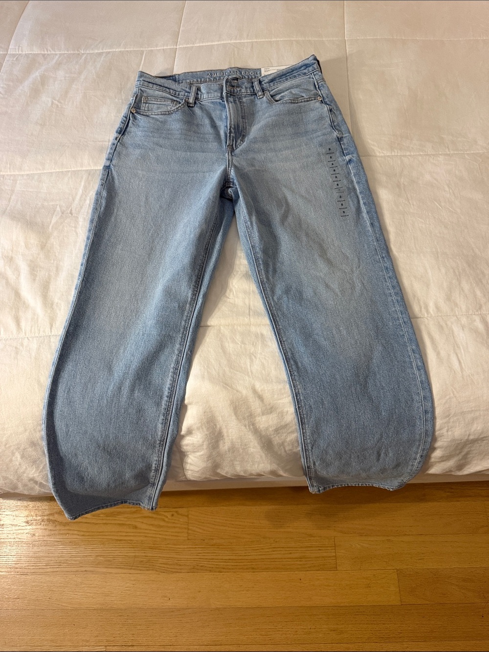 American Eagle Outfitters Light Wash Wide-Leg Jeans